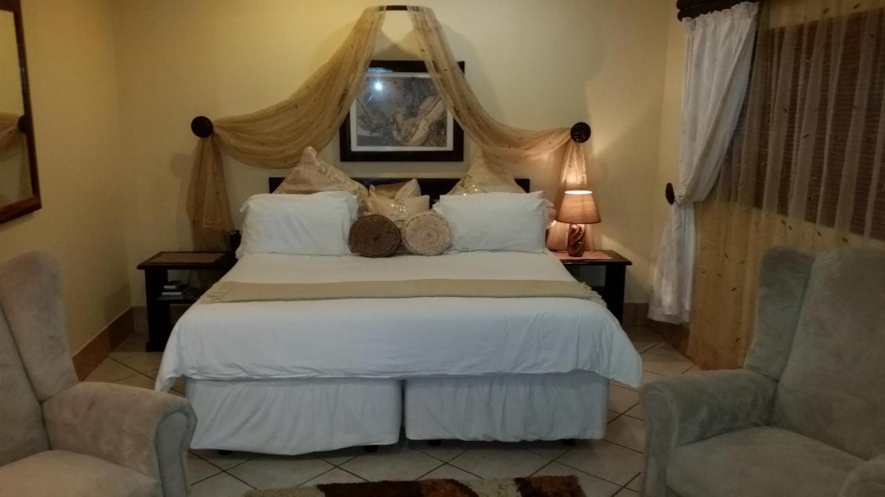 Hill Billion Estate Bed and Breakfast Port Shepstone Buitenkant foto